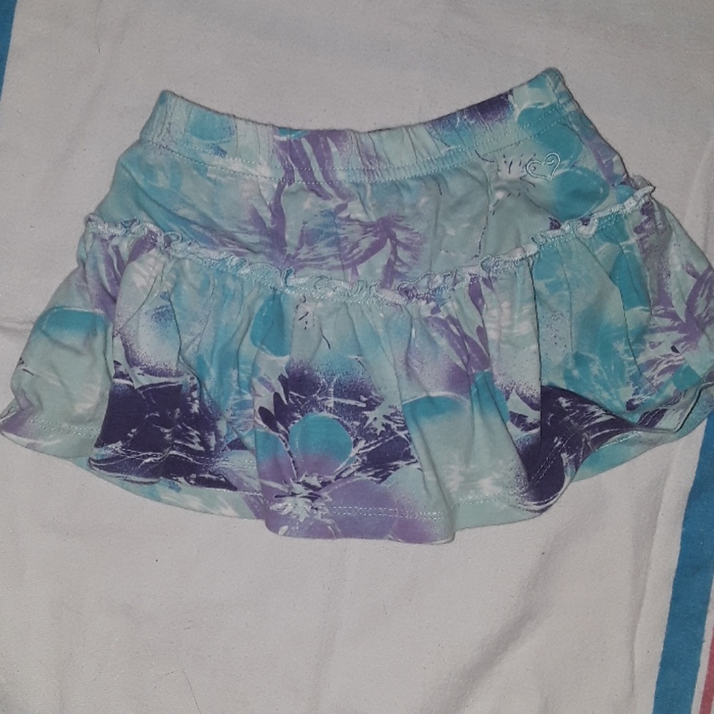 Skort